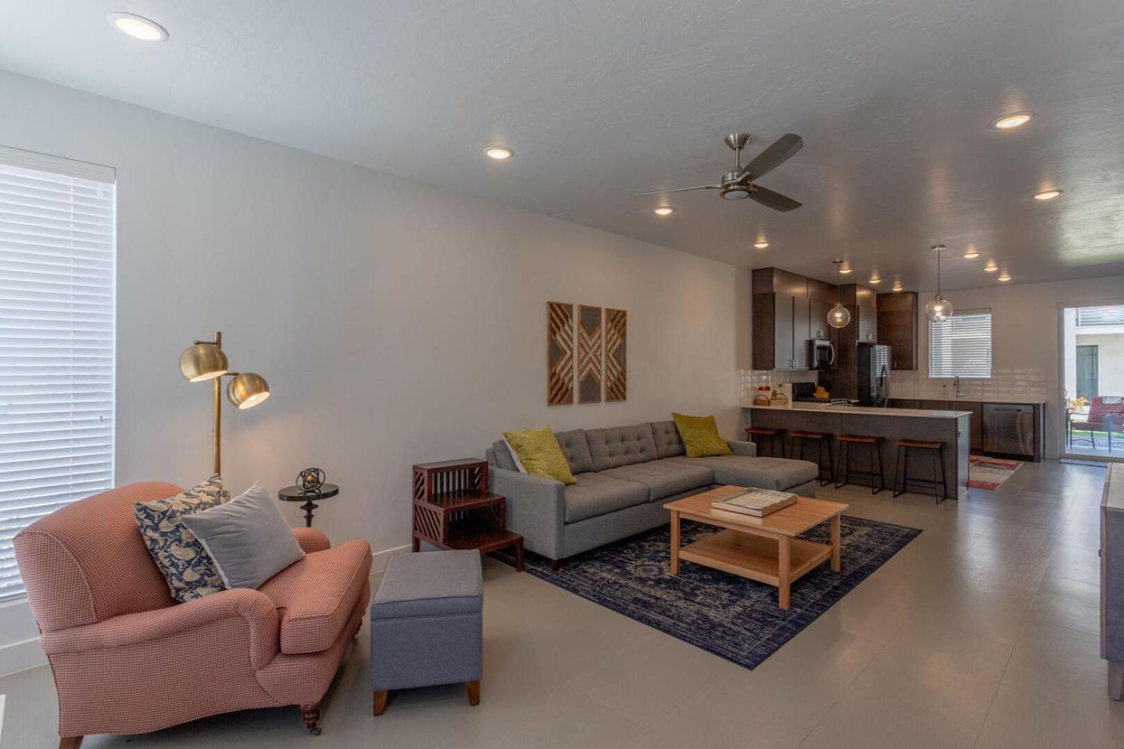 Lofts 13 4-Bedroom Modern Loft Steps From The Pool سانت جورج المظهر الخارجي الصورة
