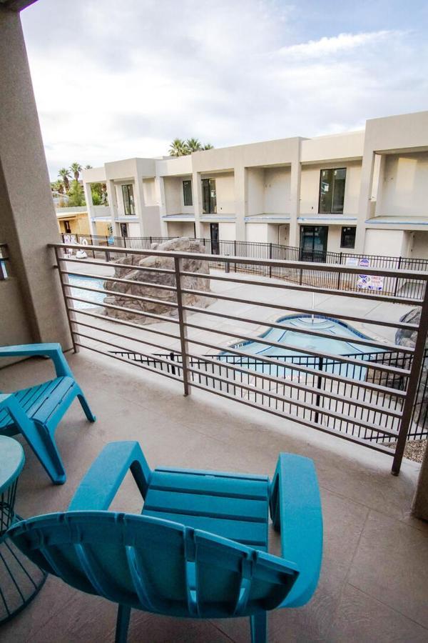 Lofts 13 4-Bedroom Modern Loft Steps From The Pool سانت جورج المظهر الخارجي الصورة